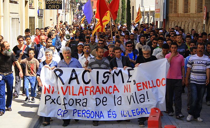 La CUP de Vilafranca presenta la “Guia de polítiques de ciutadania i immigració”