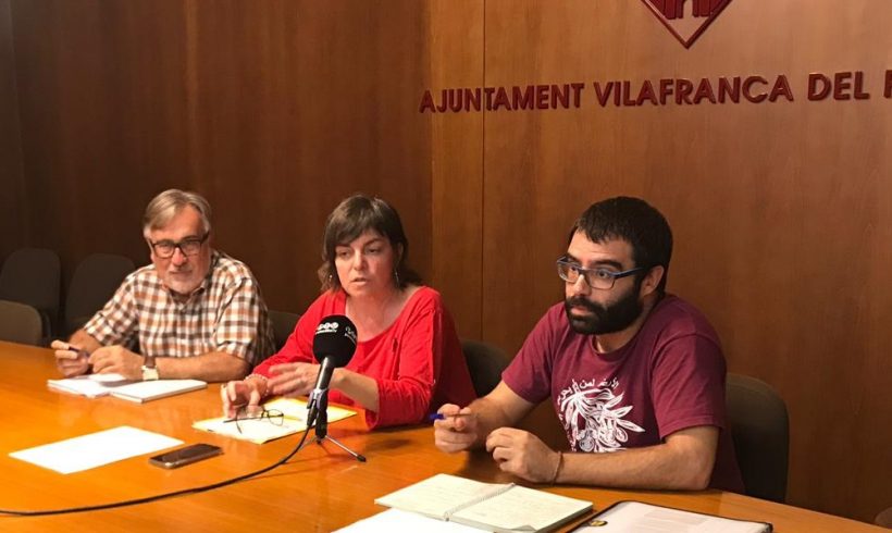 NOTÍCIA | Els grups de la CUP, ERC i VeC denuncien la retallada d’ajuts a l’escolarització realitzada pel govern de Vilafranca